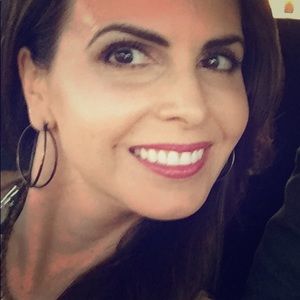 Meet your Posher, Annette